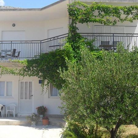 Recommendation For Small And Young Families Duće Exterior foto